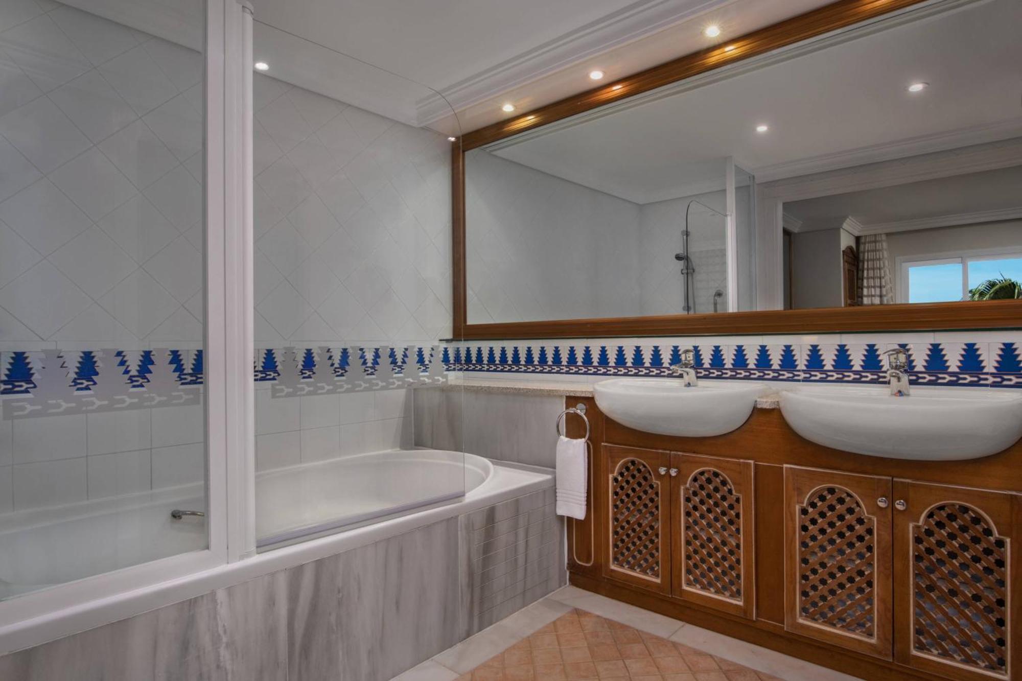 Marriott'S Marbella Beach Resort Ngoại thất bức ảnh